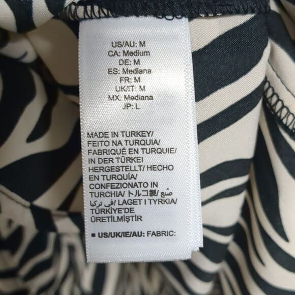 The Drop Women's Mack Silky Wrap Mini Dress Zebra Print Size M NWT Old Money - Picture 8 of 10